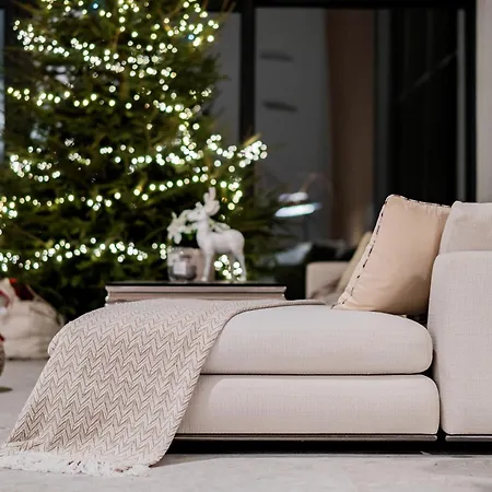 Stodoly Nad Jeziorem Niebo I Ziemia Willa Mikorzyn (Konin)