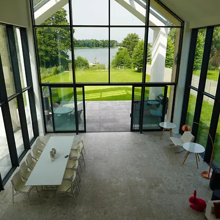 Villa Stodoly Nad Jeziorem Niebo I Ziemia *