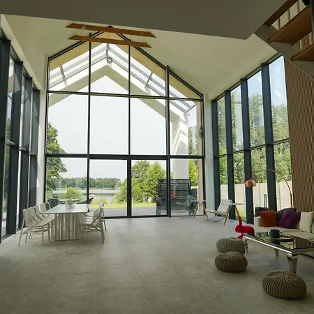 Stodoly Nad Jeziorem Niebo I Ziemia * Mikorzyn (Konin)