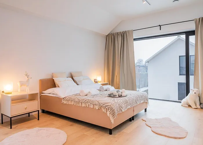 Stodoly Nad Jeziorem Niebo I Ziemia * Mikorzyn (Konin)