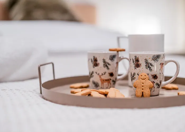 Stodoly Nad Jeziorem Niebo I Ziemia Mikorzyn (Konin)